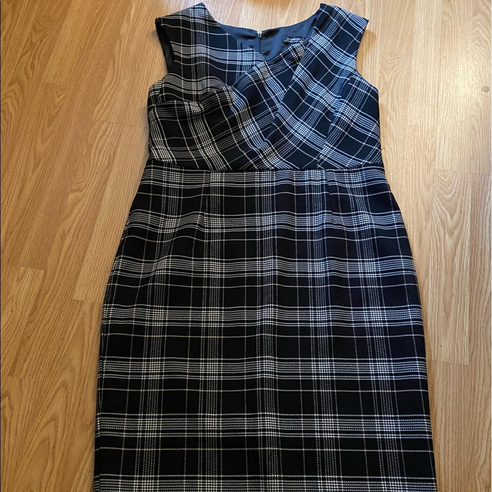 Le chateau dress. Business casual.